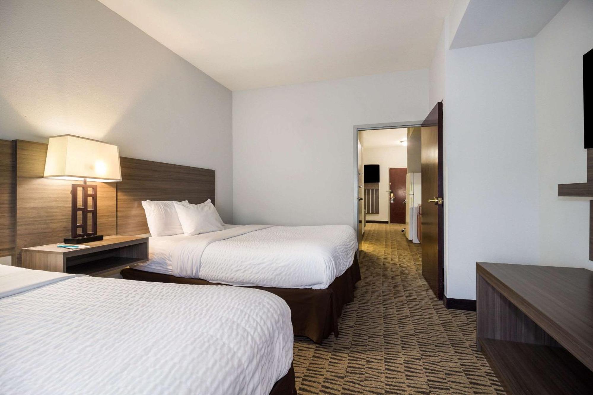 Clarion Pointe Charleston - West Ashley Hotel Bagian luar foto