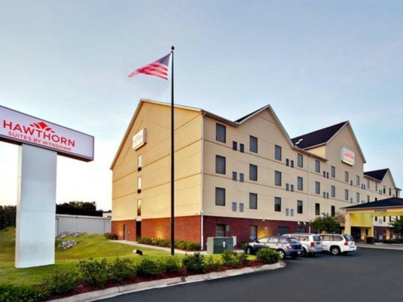 Clarion Pointe Charleston - West Ashley Hotel Bagian luar foto